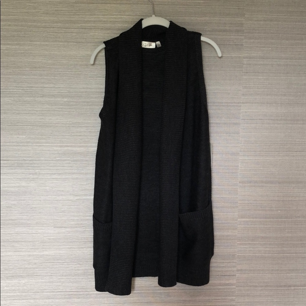 RD style sweater vest